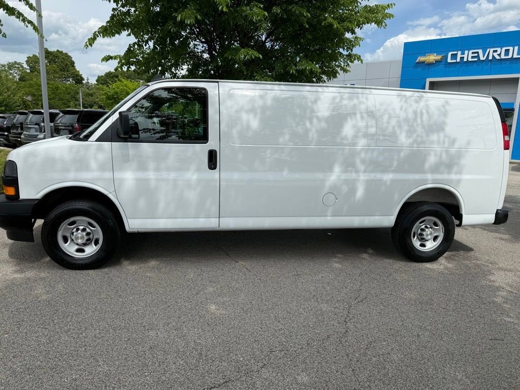 chevrolet express cargo 2025 1GCWGBFP2S1268096 image chevrolet express cargo 2025 1GCWGBFP2S1268096 image
